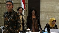 Johan selesai menjalani wawancara.