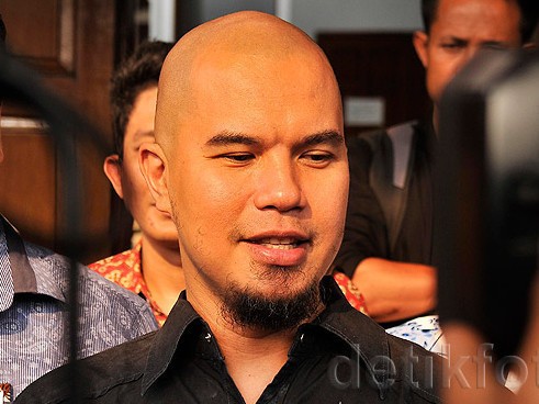 Al, El dan Dul Punya Kesibukan Sendiri, Ahmad Dhani Merasa Hilang Kehangatan