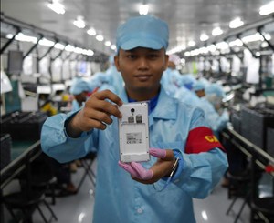 Made in Tangerang, TKDN Ponsel Oppo Baru 20%