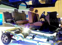 Direktur Pemasaran PT Astra Daihatsu Motor (ADM) Amelia Tjandra menjelaskan, yang paling ditonjolkan dengan adanya Xenia menggantung ini adalah teknologi mesin beserta penggeraknya. Sebab, Xenia terbaru diklaim lebih kedap suara.