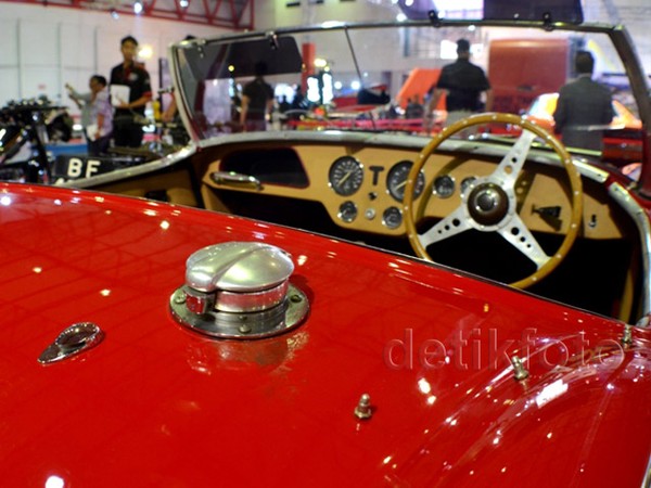 Museum Angkut Pamerkan Transportasi Klasik