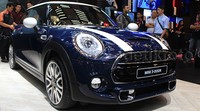MINI Yours Edition dipamerkan di Gaikindo Indonesia International Auto Show (GIIAS) 2015.