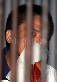 Robbi Abbas ditangkap di salah satu hotel di kawasan Jakarta Selatan beberapa waktu lalu. Dalam kasus ini diketahui beberapa nama telah menjadi saksi. Pool/Lamhot Aritonang/detikFoto.