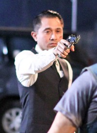     'Gangster' akan tayang di bioskop pada Kamis (27/8). Bagian akhir film yang menampilkan Lukman Sardi, menunjukkan bahwa cerita masih akan berlanjut. (Dok Starvision Plus Pictures)