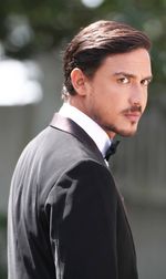 Yayan Ruhiyan Sampai Dian Sastro Adu Jotos di Film 'Gangster'