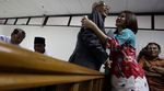 Hakim Tunda Sidang Dakwaan OC Kaligis