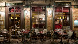 Ini Bedanya Kafe dengan Bistro Ini Bedanya Kafe dengan Bistro