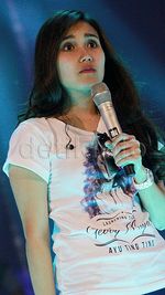 Begini Penampilan Ayu Ting Ting Sebelum dan Sesudah Dandan
