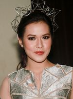 Extraterrestrial! Raisa Tampil Futuristik