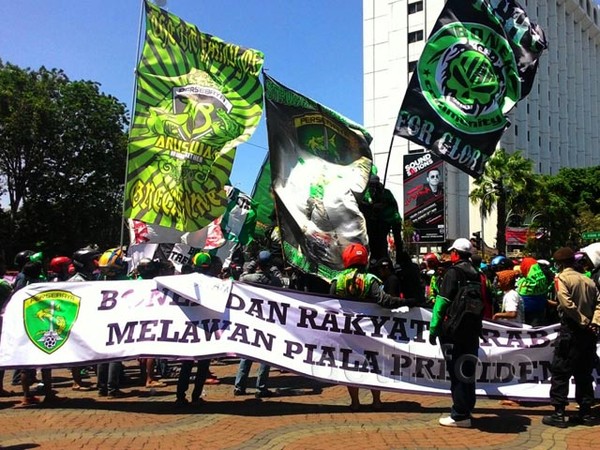Bonek 1927 Minta Persebaya United Dicoret dari Piala Presiden