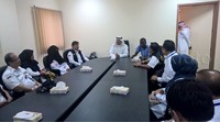 Petugas haji yang dipimpin oleh Kepala Daker Makkah Arsyad Hidayat disambut oleh salah satu direktur RS itu di ruangannya.