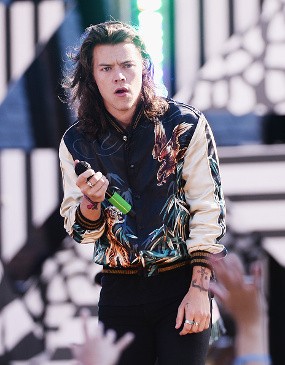 One Direction Vakum, Harry Styles Hijrah Ke Hollywood?