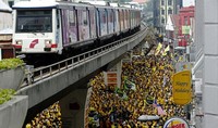 Baru-baru ini, menteri-menteri kabinet Najib telah mengakui bahwa Najib menerima hampir US$ 700 juta ke sejumlah rekening pribadinya sejak tahun 2013. Hal ini pertama kali diungkapkan oleh media ternama AS, Wall Street Journal bulan lalu. Olivia Harris/Reuters/detikFoto.     