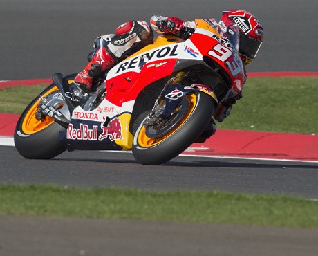 Marquez Perkirakan Duel Ketat dengan Lorenzo