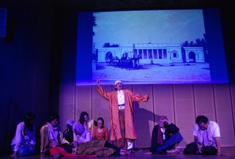 Kelompok Sandiwara Miss Tjitjih Pentaskan Pangeran Jayakarta