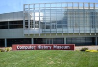 Bagian depan Museum Sejarah Komputer di Silicon Valley, Mountain View, California, AS. Di sini pengunjung bisa melihat koleksi lengkap komputer dari masa ke masa (Ari Saputra/detikTravel)