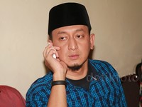 Ia menduga ada seseorang yang melempar fitnah kepada sang istri hingga akhirnya kabar itu muncul di media. Pool/Gus Mun/detikFoto.