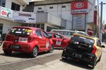 Reli Pengguna Mobil Kia di Bandung