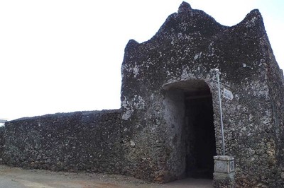 Penampakan Benteng Terbesar Sedunia di Sulawesi