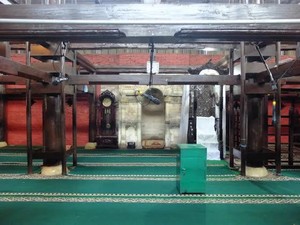 Di Masjid Agung Cirebon, Adzan Dikumandangkan 7 Orang!
