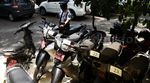 KPK Lelang Eks Mobil Dinas