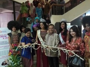 Menperin: Masih Banyak Beredar Jamu dan Kosmetik Ilegal