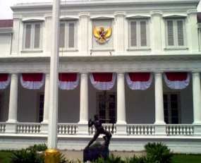 Jokowi Panggil Rini Soemarno dan Rizal Ramli Bergiliran ke Istana