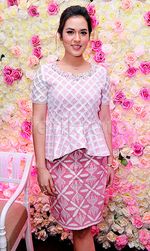 Pretty in Pink! Raisa Makin Memesona