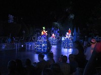 Goofy, Mini Mouse, Mickey Mouse hingga Donald Duck yang merupakan karakter ikonik Disney tampil begitu menggemaskan.