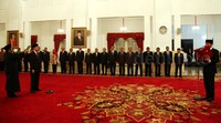 Presiden Jokowi melantik Teten menjadi Kepala Staf Kepresidenan.