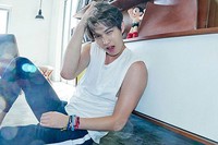 BOICE pasti langsung histeris melihat foto Jonghyun ini. (FNC Entertainment)