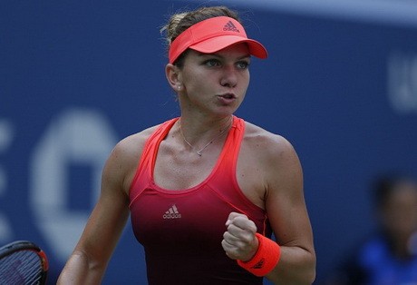 Halep dan Wozniacki Lewati Babak Pertama