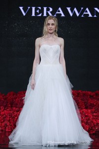 Vera Wang, Wedding Fair 2015 Shades of Luxury The Art at Ballroom Hotel Ritz Calton. Kuningan. Jakarta. [Foto: Mohammad Abduh/Wolipop]