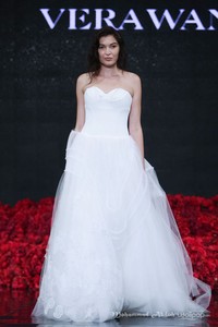 Vera Wang, Wedding Fair 2015 Shades of Luxury The Art at Ballroom Hotel Ritz Calton. Kuningan. Jakarta. [Foto: Mohammad Abduh/Wolipop]