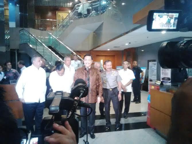 Menko Luhut Jamin Tak Ada Lagi Dahlan Iskan Jilid II di PLN