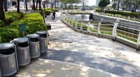 Sungai itu sebenarnya adalah aliran kali code. Sepanjang sekitar 100 meter disulap jadi taman nan asri.