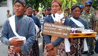 KRAy Nindyokirono dilahirkan di Bangka, 3 Desember 1930 bernama asli Nourma Mussa adalah istri kelima (alm) Sri Sultan Hamengku Buwono IX.