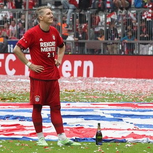 Transfer Bundesliga: Kepergian Schweinsteiger dan De Bruyne, Kembalinya Vidal