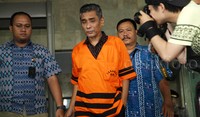Irawan selaku Ketua Panitia Pengadaan Barang dan Jasa Satuan Kerja Pusat Pengembangan Sumber Daya Manusia Perhubungan Laut, Badan Pengembangan Sumber Daya Manusia Perhubungan diduga telah menimbulkan kerugian keuangan negara sekitar Rp 40 miliar.