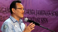 Dirut BPJS Kesehatan Fahmi Idris memberikan sambutan.