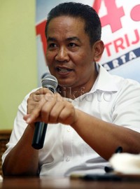 Sebagaimana diketahui, Bareskrim Polri di bawah Komjen Budi Waseso tengah mengusut kasus di Pelindo II terkait pengadaan crane. Bareskrim telah menetapkan dua orang tersangka dalam kasus di BUMN yang dipimpin RJ Lino tersebut.