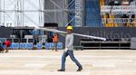 Rangka Panggung Konser Bon Jovi Sudah Berdiri Tegak