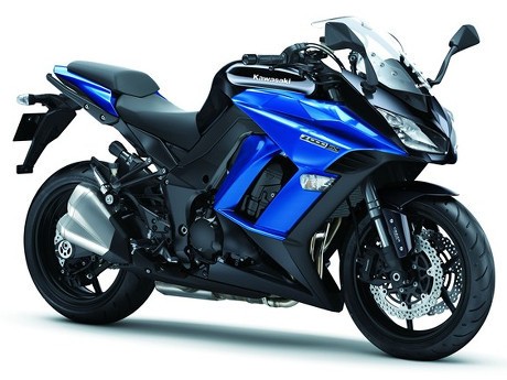 Kawasaki Z1000SX 2016 Punya Slipper Clutch dan ABS