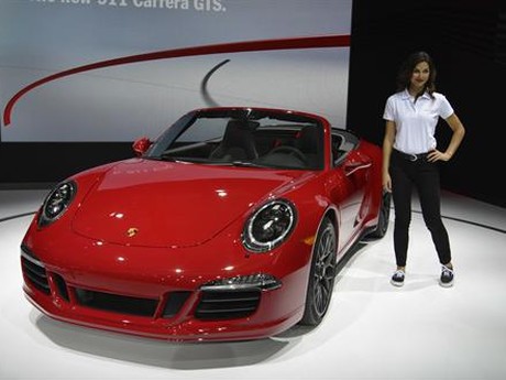Siap-siap Rasakan Ganasnya Porsche 911 Carrera GTS