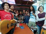d'Masiv Ngamen di Terminal Bus Depok