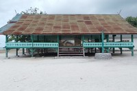 Bangunan ini di sebut Galampa oleh warga setempat. Ini biasanya dipakai untuk berkumpul masyrakat setempat, seperti saat akan melakukan sebuah tradisi adat (Kurnia/detikTravel)