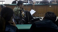 Udar menyebut tuntutan 19 tahun penjara dan denda Rp 1 miliar merupakan bentuk kesewenangan Jaksa Penuntut Umum pada Kejaksaan Agung.