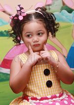 So Cute! Si Imut Amora dan Kellen Lemos Berpelukan
