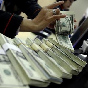 Dolar AS Sudah Rp 14.000, Dirut Mandiri: Sudah Ketinggian