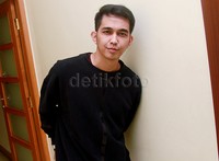 Tampil sebagai vokalis Ungu, Naga mengaku sudah minta izin dengan Pasha. Pool/Gus Mun/detikFoto.